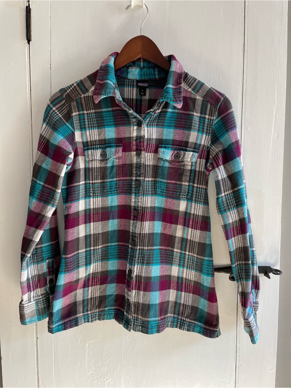 Patagonia Women's Colorful Plaid 100% Organic Cotton Flannel Shirt Jacket Size 0
